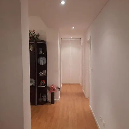Apartamento Em Moscavide Lisbon